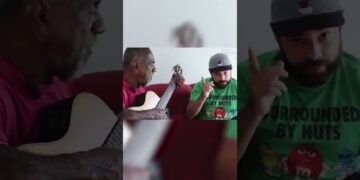 Zé da Viola é o cantor oficial das músicas de Toy Story #shorts