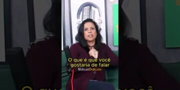 DUBLADORA CONHECEU A THALÍA