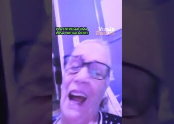 🌹 Entregando Flores para Dubladores | Dia do Dublador