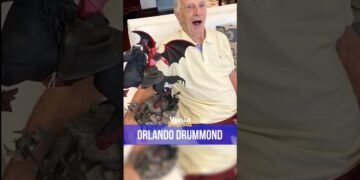 Saudoso dublador Orlando Drummond 💚